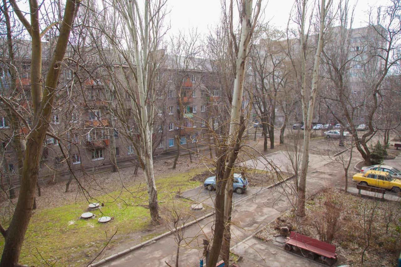 Semi Luxury Apt On Yatsenka 8 Near Intourist Hotel Zaporizhia Exterior photo